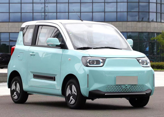 EEC Certified 20KW Road Legal Electric Cars 3 Doors 4 Seats For Daily Commuting 0